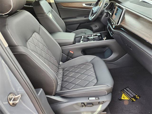 new 2026 Volkswagen Atlas car, priced at $52,977