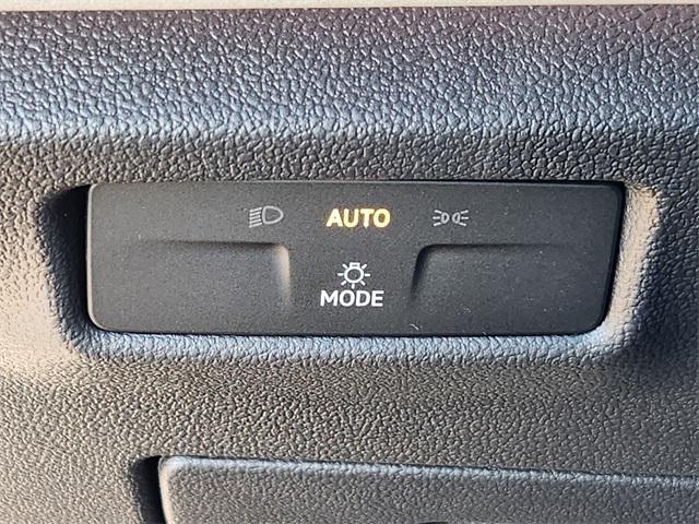 new 2026 Volkswagen Tiguan car, priced at $38,169