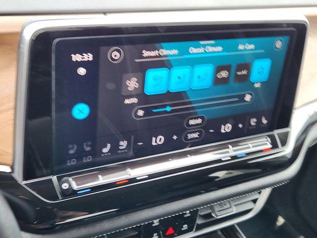 used 2024 Volkswagen Atlas car, priced at $34,660