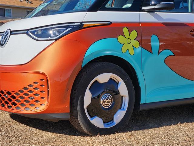 new 2025 Volkswagen ID. Buzz car, priced at $62,670