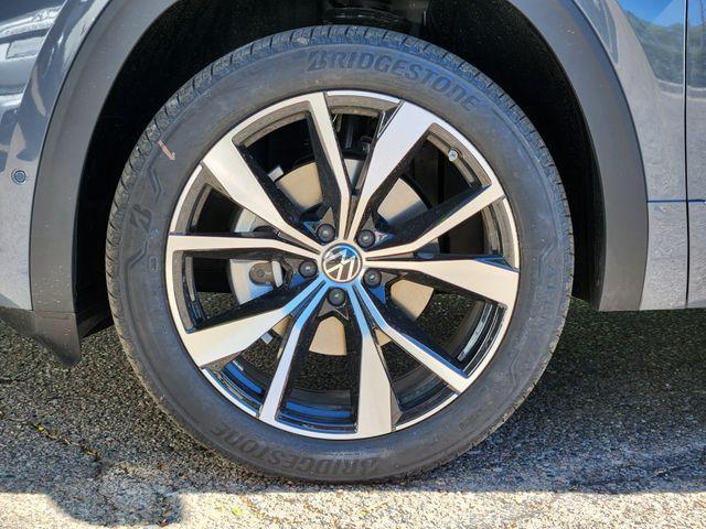 new 2026 Volkswagen Atlas car, priced at $51,748