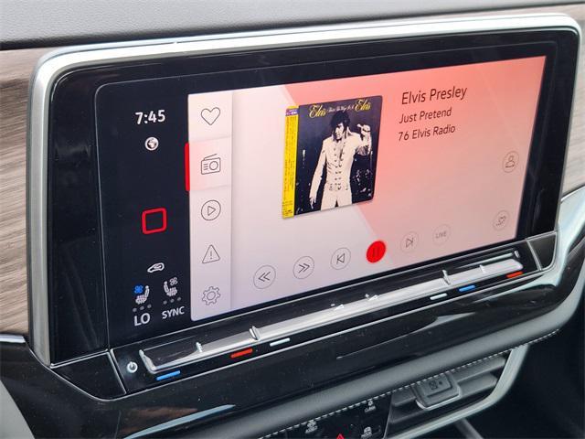 new 2026 Volkswagen Atlas car, priced at $52,689