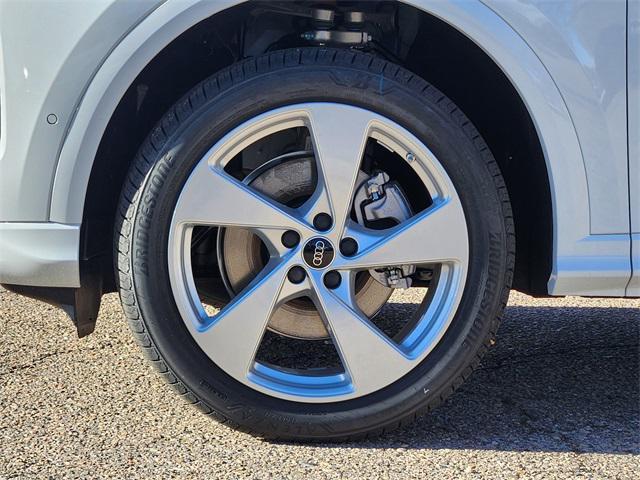 new 2025 Audi Q5 car, priced at $62,170