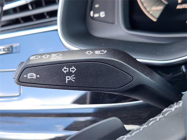 new 2026 Audi Q8 car, priced at $91,700