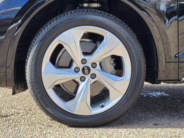 used 2022 Audi Q5 car, priced at $30,832