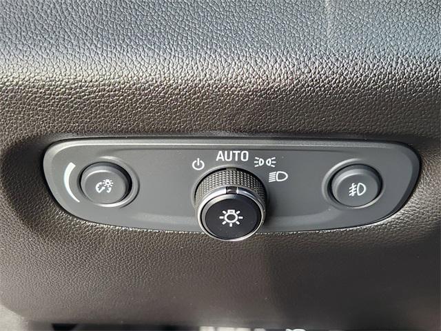 used 2019 Chevrolet Traverse car, priced at $16,696