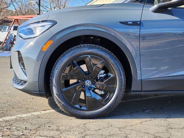 new 2026 Volkswagen ID.4 car, priced at $49,778