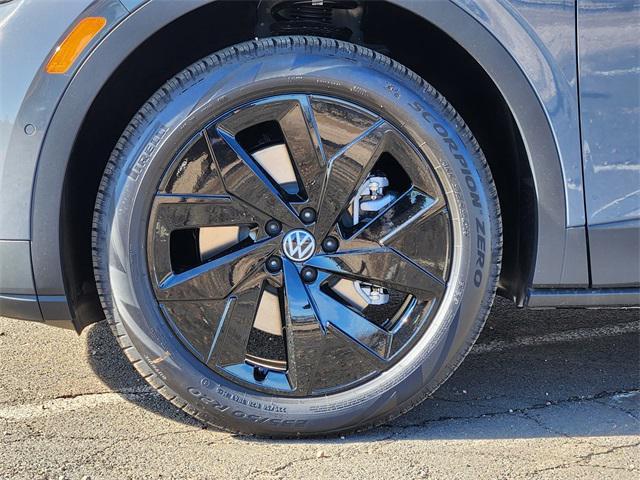 new 2026 Volkswagen ID.4 car, priced at $51,278