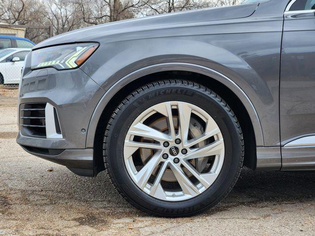 used 2023 Audi Q7 car, priced at $37,949