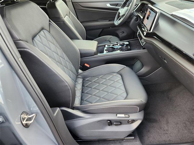 new 2026 Volkswagen Atlas Cross Sport car, priced at $52,010