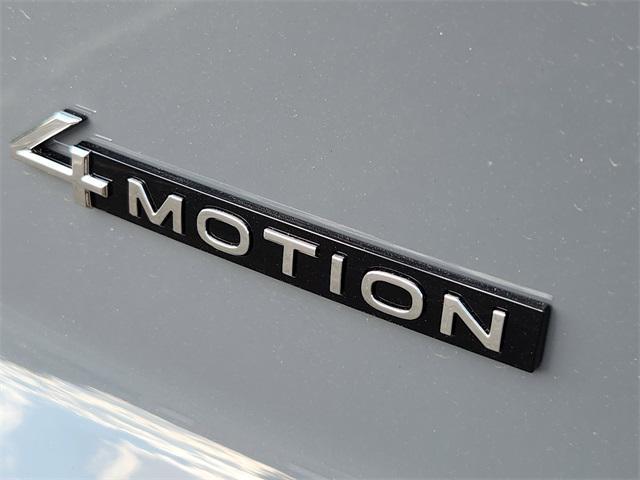 new 2026 Volkswagen Atlas Cross Sport car, priced at $52,010