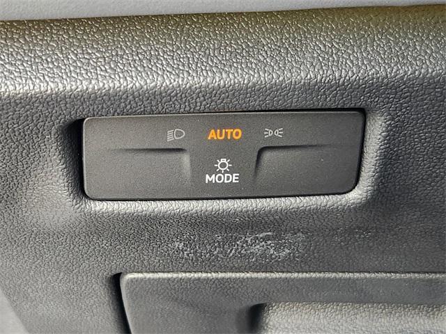 new 2025 Volkswagen Tiguan car, priced at $30,257