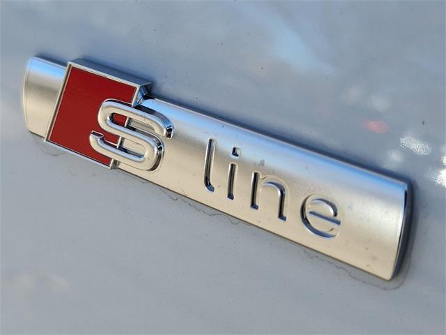 new 2026 Audi Q8 car, priced at $79,300