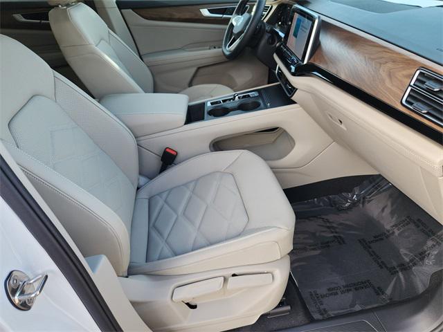 new 2026 Volkswagen Atlas car, priced at $39,216