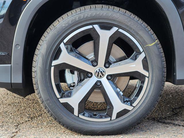 new 2026 Volkswagen Tiguan car, priced at $34,402