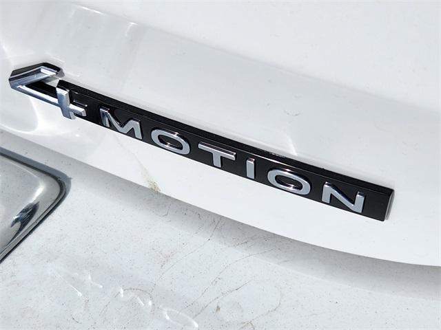 new 2026 Volkswagen Tiguan car, priced at $35,678