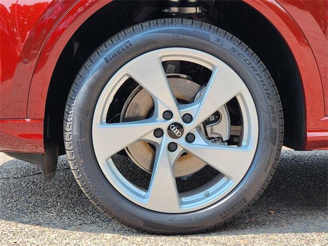 new 2025 Audi Q5 car, priced at $58,590