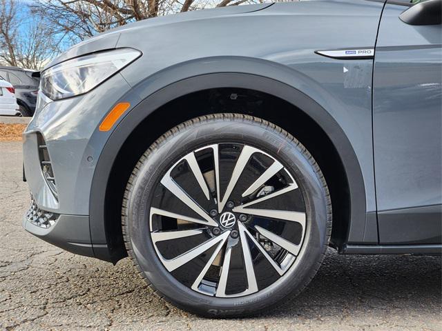 new 2026 Volkswagen ID.4 car, priced at $47,972