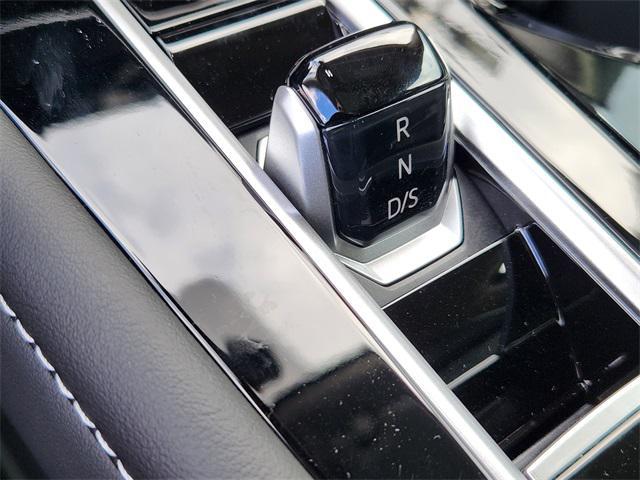 new 2026 Volkswagen Atlas car, priced at $51,922