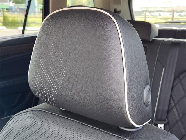 new 2026 Volkswagen Atlas car, priced at $51,922