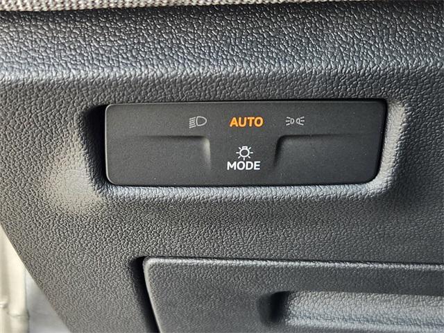 new 2026 Volkswagen Tiguan car, priced at $32,193