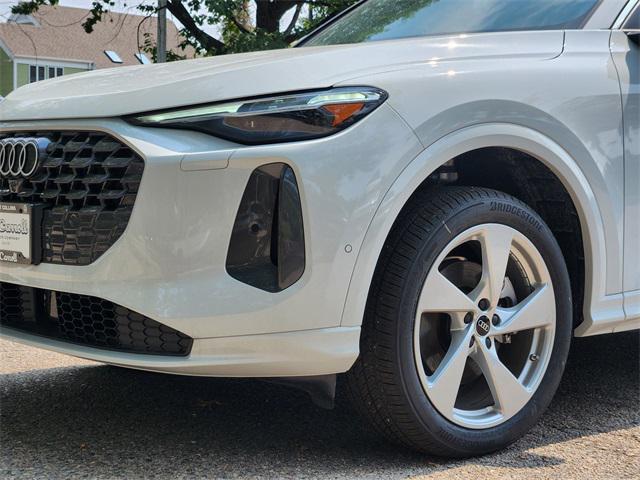 new 2025 Audi Q5 car, priced at $61,300