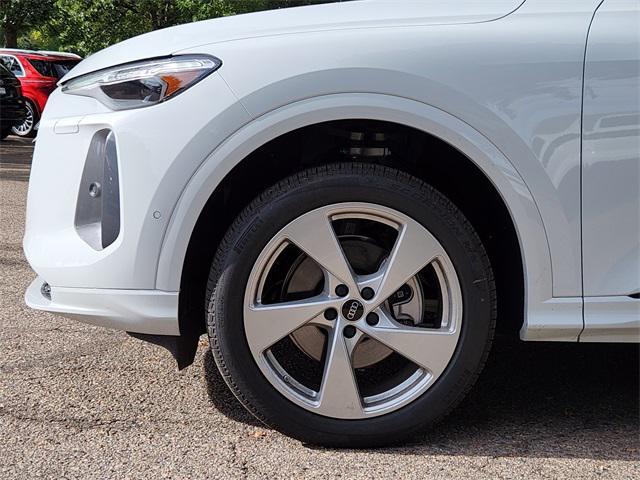 new 2025 Audi Q5 car, priced at $58,475