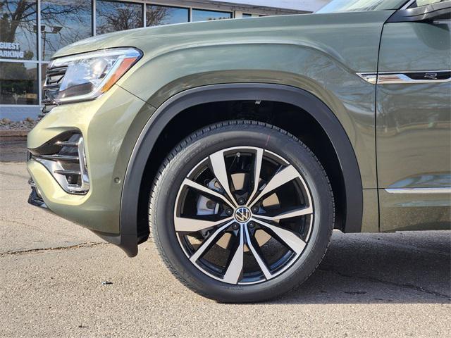 new 2026 Volkswagen Atlas car, priced at $51,803