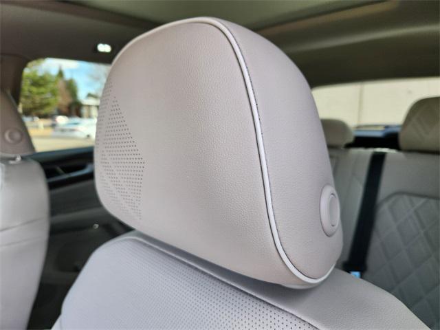 new 2026 Volkswagen Atlas car, priced at $51,803