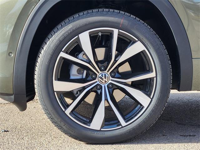 new 2026 Volkswagen Atlas car, priced at $51,803