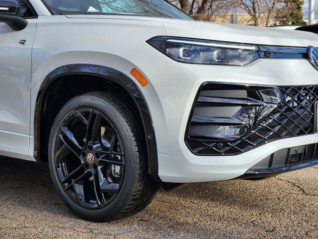 new 2026 Volkswagen Tiguan car, priced at $38,931