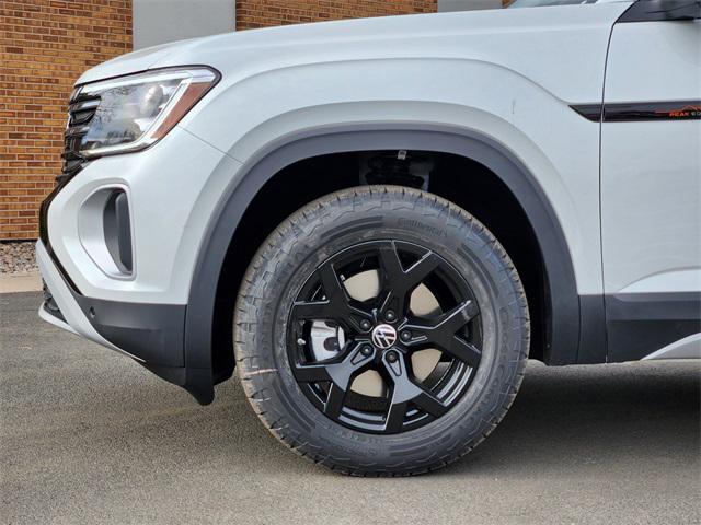 new 2026 Volkswagen Atlas car, priced at $46,000