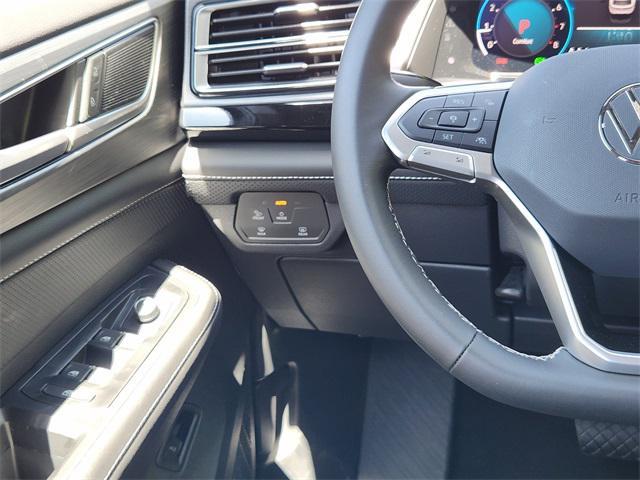 new 2025 Volkswagen Atlas Cross Sport car, priced at $39,628