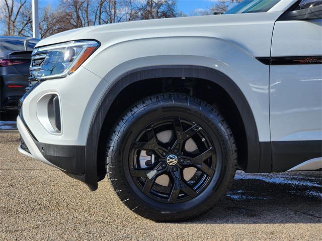 used 2025 Volkswagen Atlas car, priced at $39,987