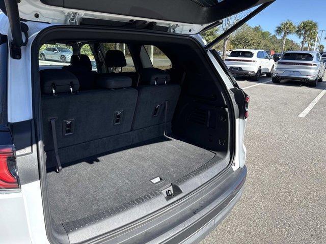 used 2025 GMC Acadia car, priced at $31,990