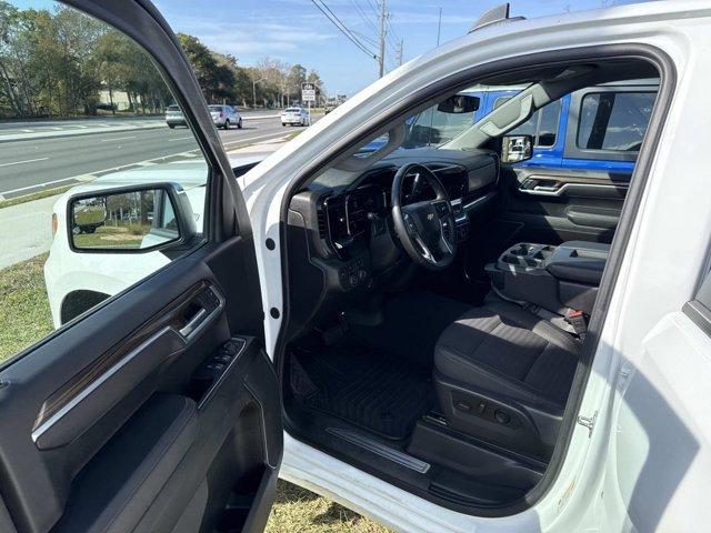 used 2025 Chevrolet Silverado 1500 car, priced at $41,990