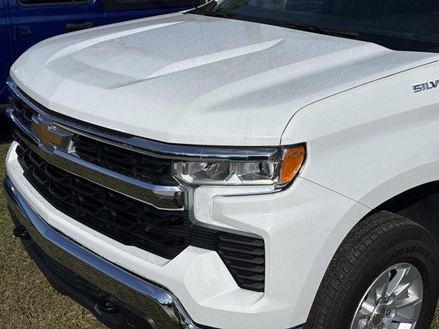 used 2025 Chevrolet Silverado 1500 car, priced at $41,990