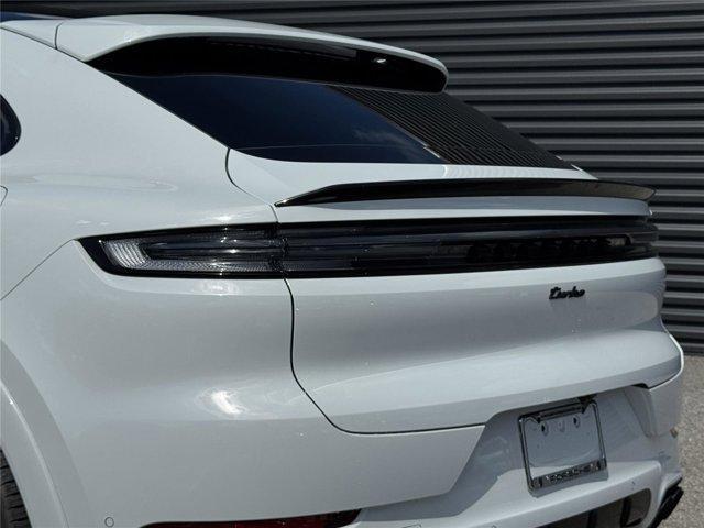 new 2025 Porsche Cayenne car, priced at $192,425