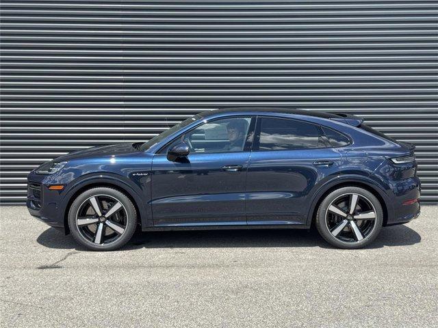 new 2025 Porsche Cayenne car, priced at $136,045