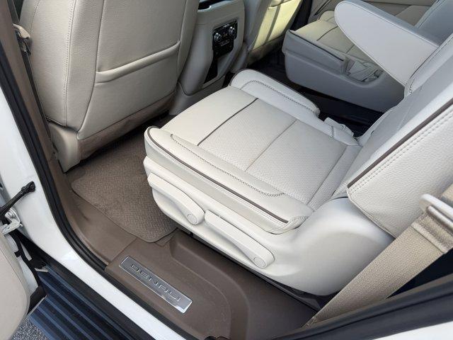 used 2024 GMC Yukon car, priced at $72,990