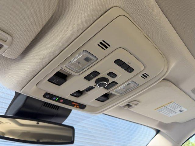 used 2024 GMC Yukon car, priced at $72,990