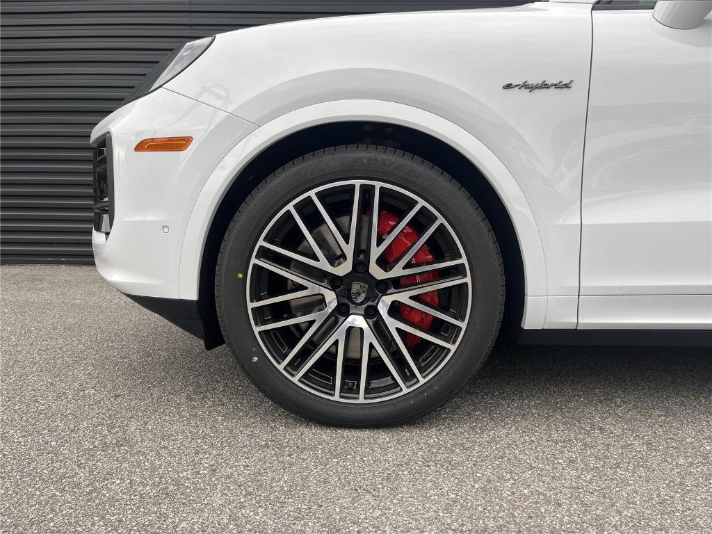 new 2026 Porsche Cayenne car, priced at $196,260