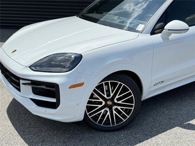 new 2025 Porsche Cayenne car, priced at $164,365