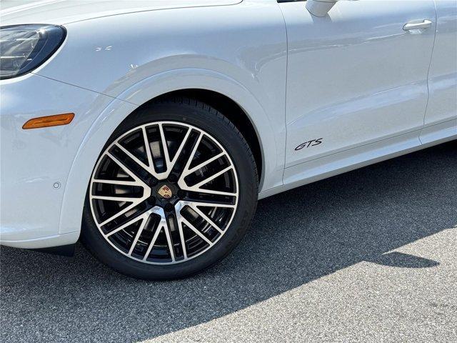 new 2025 Porsche Cayenne car, priced at $164,365