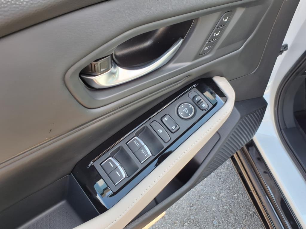 new 2025 Honda Accord Hybrid car, priced at $38,880