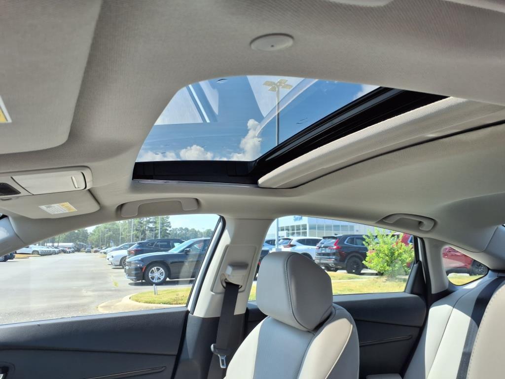 new 2025 Honda Accord Hybrid car, priced at $38,880