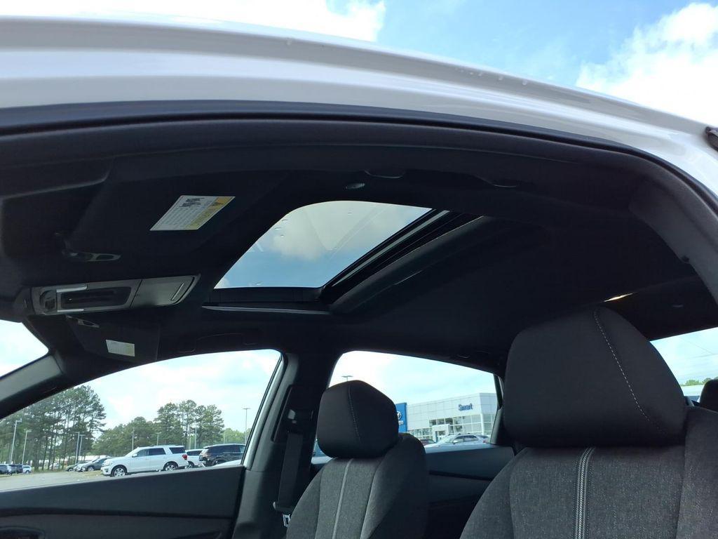 new 2026 Honda Accord Hybrid car, priced at $33,933