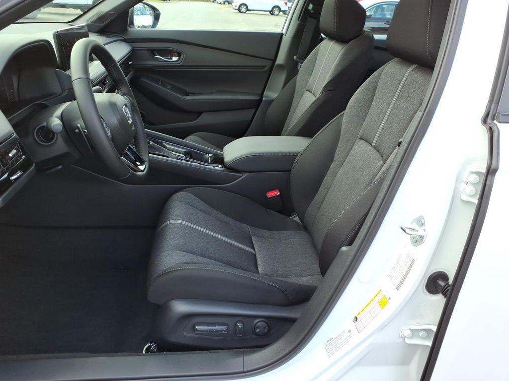 new 2026 Honda Accord Hybrid car, priced at $33,933