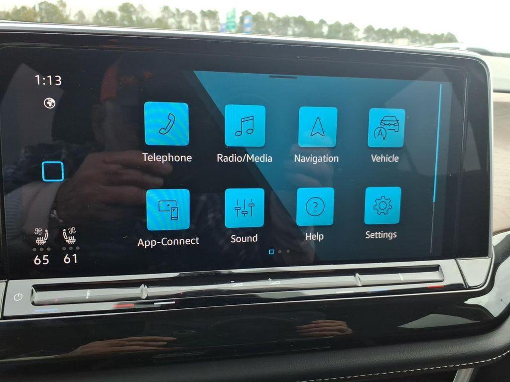 used 2025 Volkswagen Atlas car, priced at $31,990