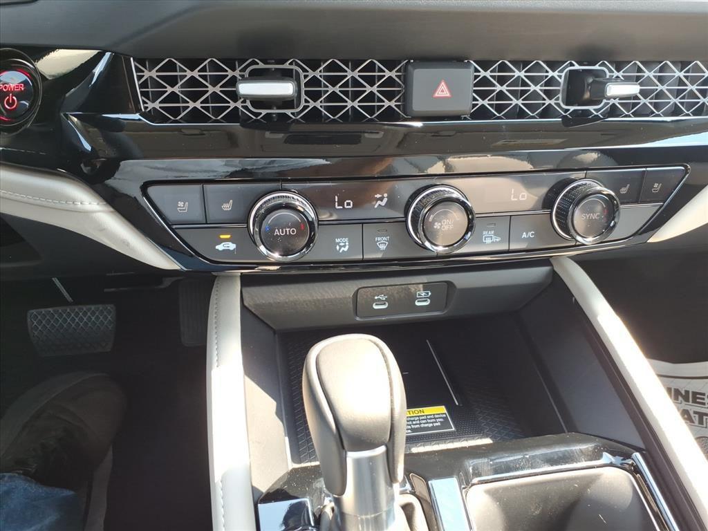 new 2025 Honda Accord Hybrid car, priced at $38,152